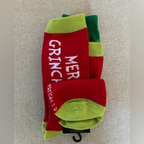 Dr. Seuss The Grinch 2 Pairs Casual Socks - Picture 6 of 9